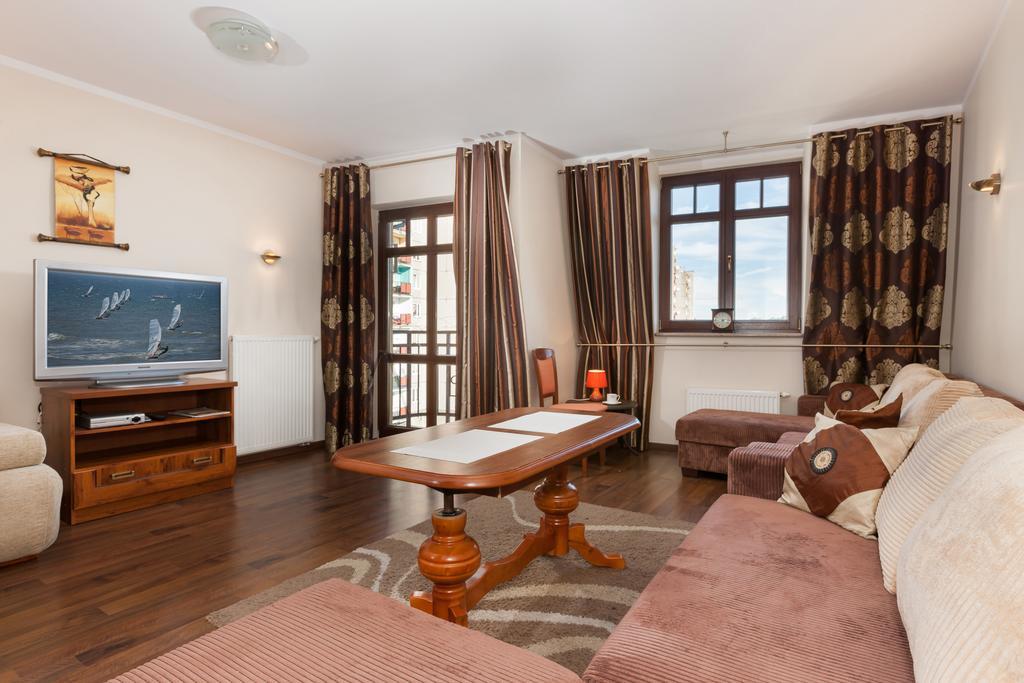 Apartamenty Pod Orlami By Noclegi Renters Świnoujście Exterior foto